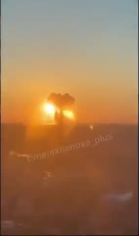 🇺🇦Ukraine 'Strikes Russian Airfield' Where Putin Houses Nuclear Bombers