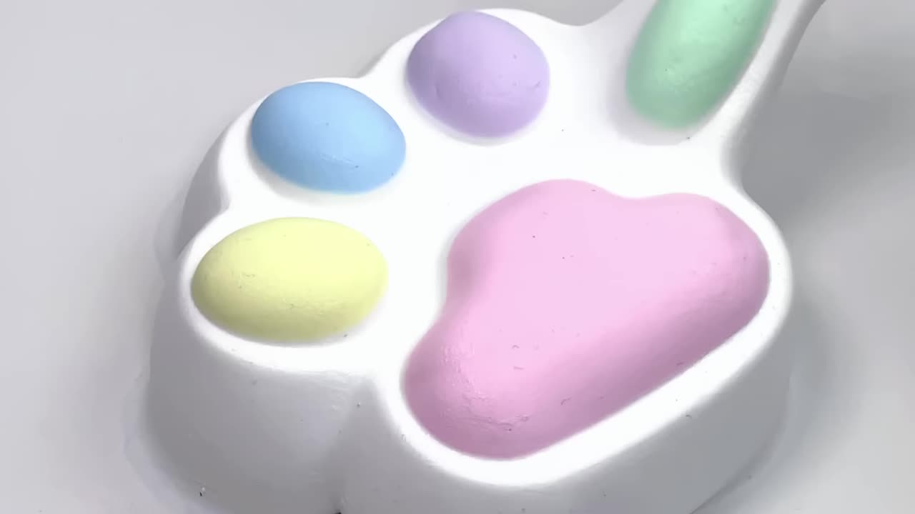 FUFUSQUISHY ASMR 🌈🐱 | 800g Sparkling Rainbow Cat Paw ✨ #Shorts