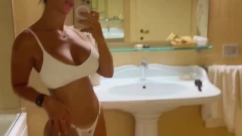 Brittany Bakeer 🔞