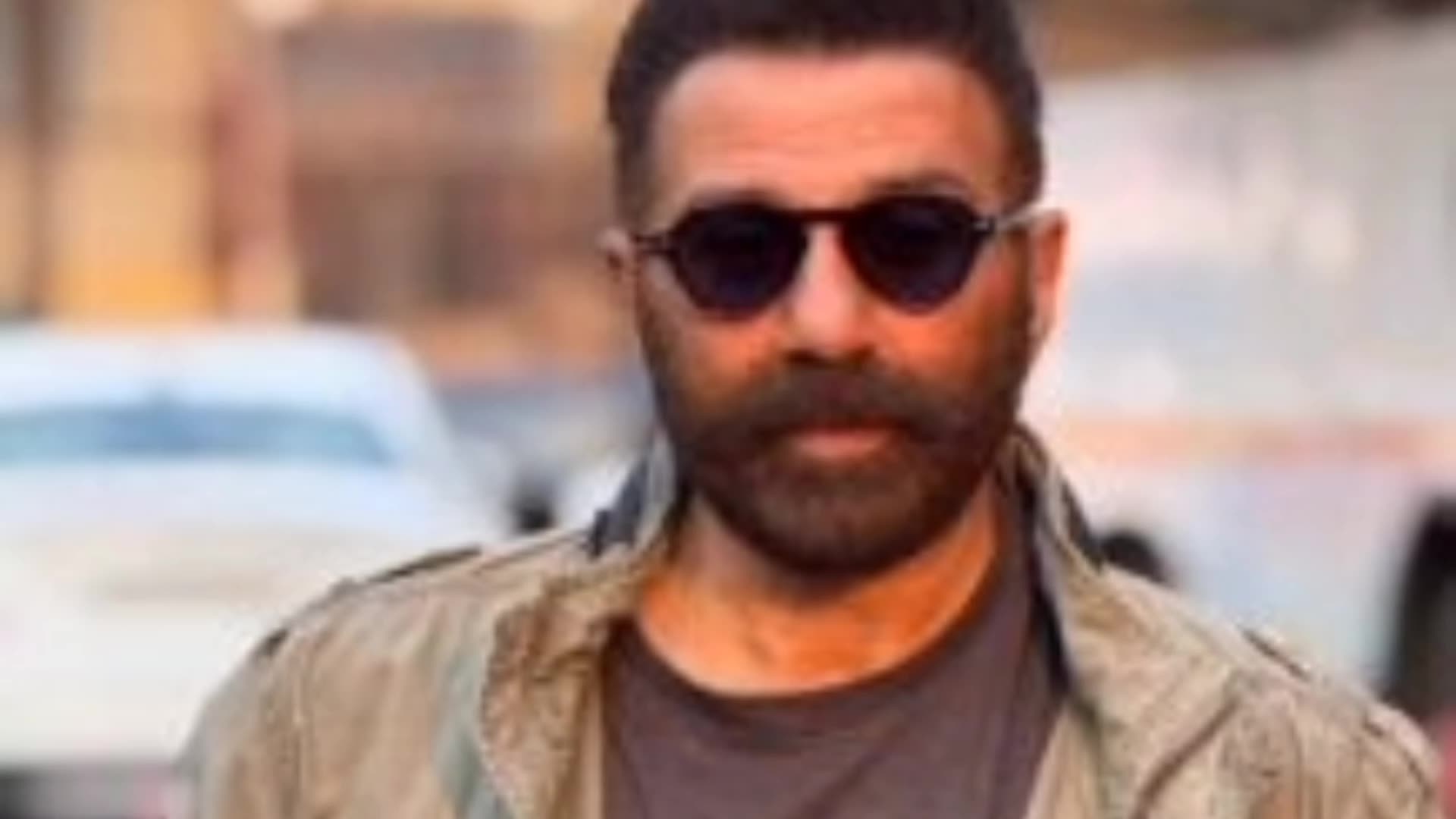 Jey Uso vs. Logan Paul: Saturday Night’s Main Event