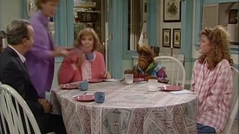 CLASSIC TELEVISION ' ALF ' ALIEN LIFE FORM