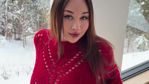 Love this sweater☺