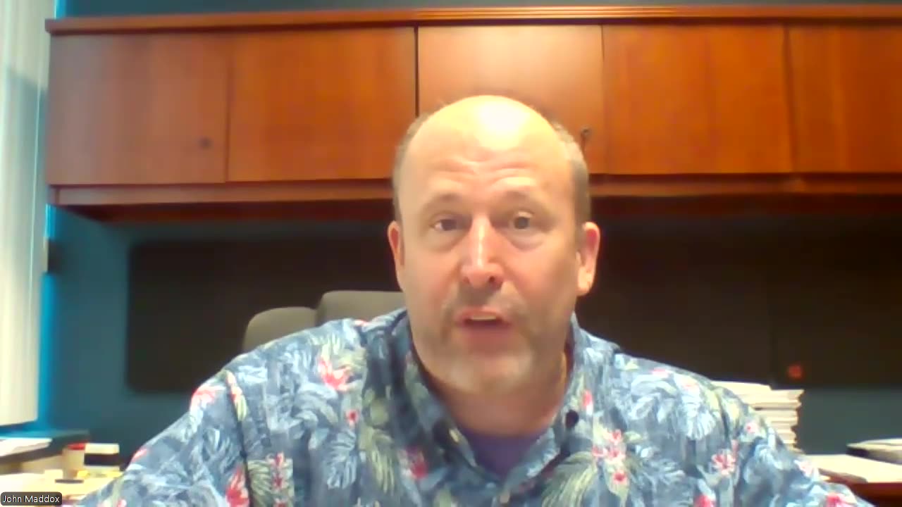 4/19/25 John Maddox talks about the Q posts and many current topics with martin