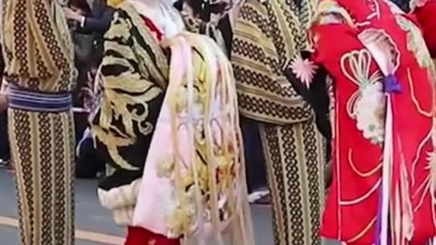 Experiencing the Elegance of an Oiran Procession in Japan! 🇯🇵👑