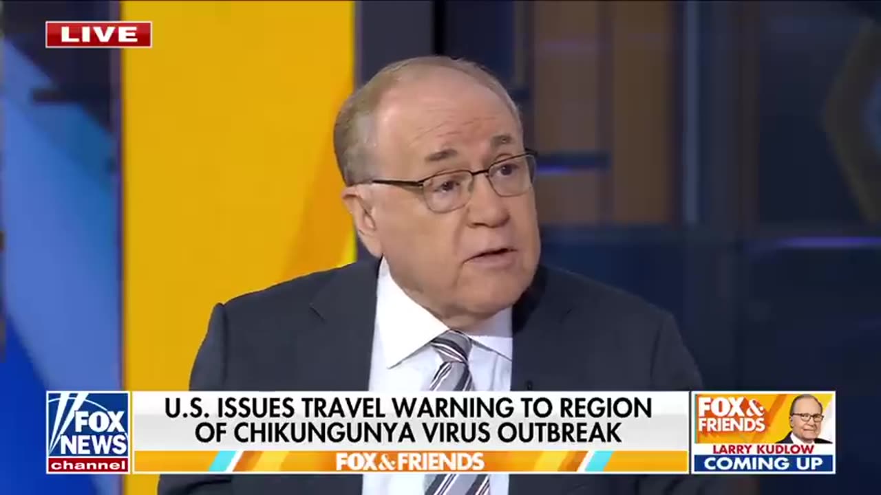 US TRAVEL WARNING_ Mosquito-borne virus outbreak in China stokes fear
