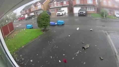 40 Incredible Moments Caught on CCTV You Won’t Believe Are Real!