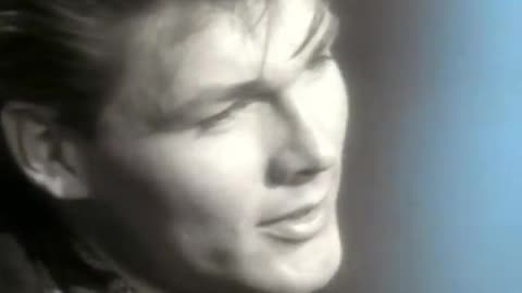 A-ha: Stay on These Roads