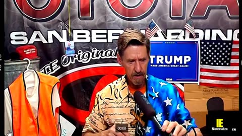 PURSUIT LANDS BOX TRUCK UPSIDE DOWN! Trump 1 year in! Ca where DREAMS DIE & TAXES RISE!