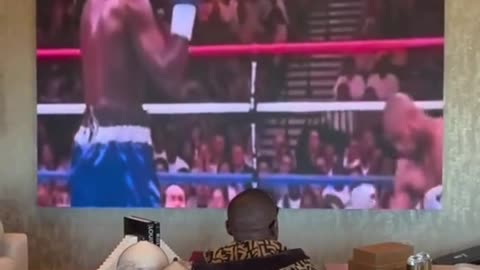 🥊 Floyd Mayweather Gets Petty Level after Roy Jones' Comments !! #floydmayweather #royjones #fyp
