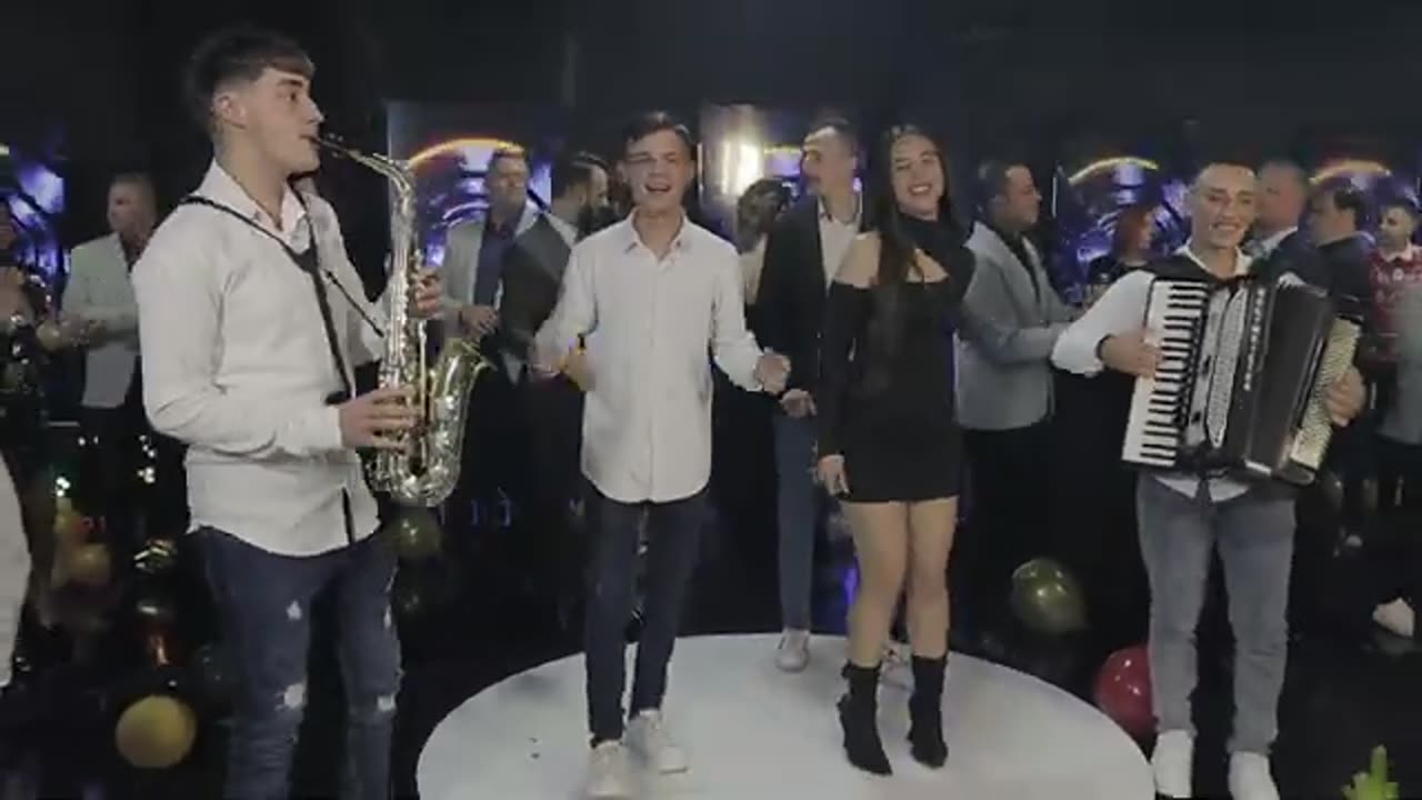 Zdrave mjuzik - Gori zemjata