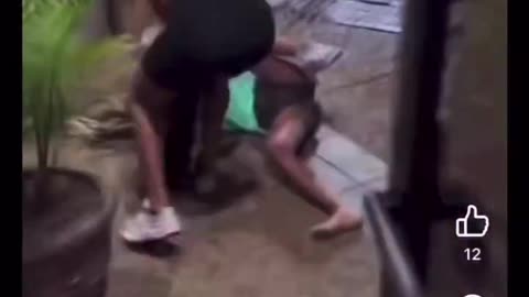 Why Dey Gotta Be Brawlin' In Duh STOH!?