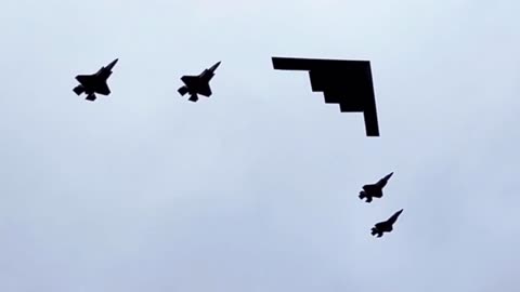 HE WAS NOT EXPECTING THAT BIG BEAUTIFUL BOMBER!!!😎🇺🇸⚡️⚡️⚡️