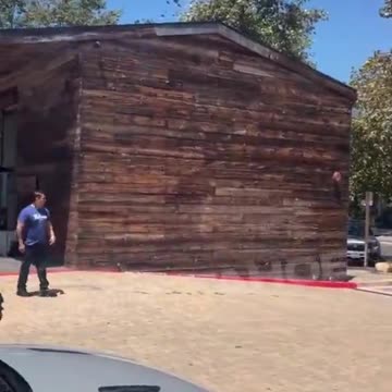 Blacks Loot Clothing Store For Reparations