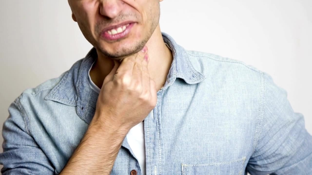 Lỡ nuốt đờm có sao không? Thông tin từ Dược Bình Đông
