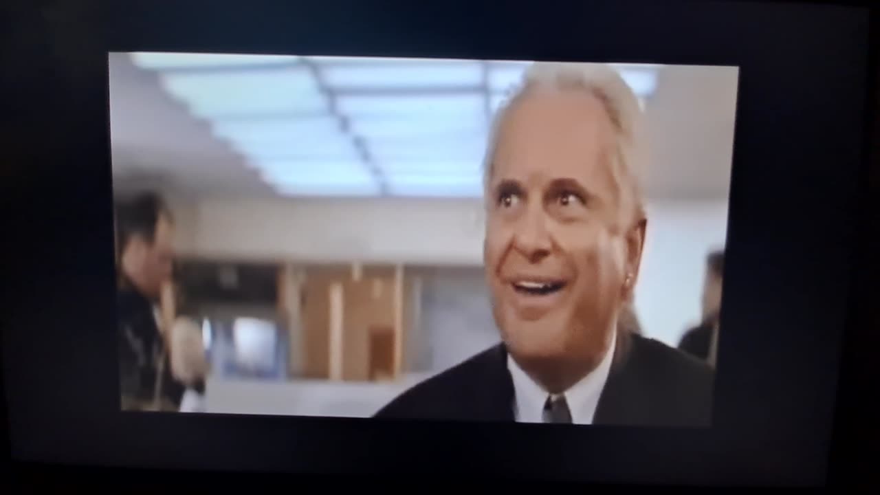 THIS IS WHAT TRUMP DID TO ALL THAT BELIEVED IN HIM!!! LOL!!!!!