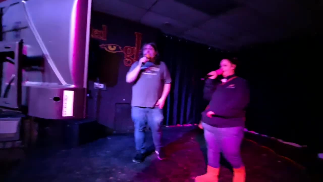 AUTISTIC MAN KILLS JUSTIN TIMBERLAKE- SEXYBACK LIVE COVER