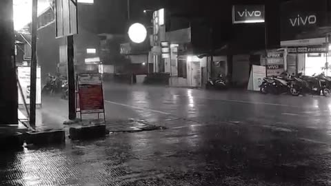 Hujan malam hari