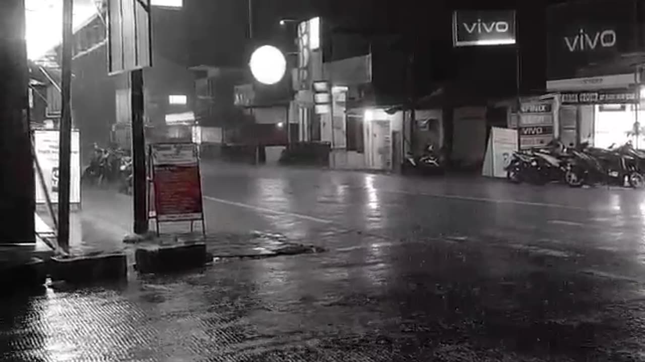 Hujan malam hari