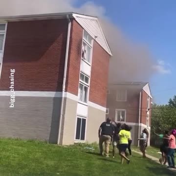 Woman in Ohio throws baby from burning apartment after explosion