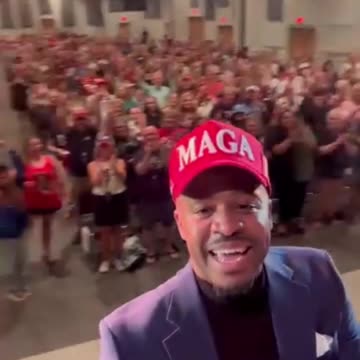 HAPPY BIRTHDAY, MR. PRESIDENT TRUMP!!! ❤️ (CC)