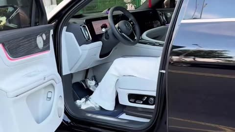 luxury amazing car #automobile#luxuryautomobiles#cars#luxury #luxurycars #luxuryvehicles #rideraves