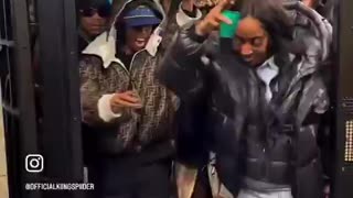 fare evaders 🐒🐒🐒👳‍♂️👳‍♂️👳‍♂️