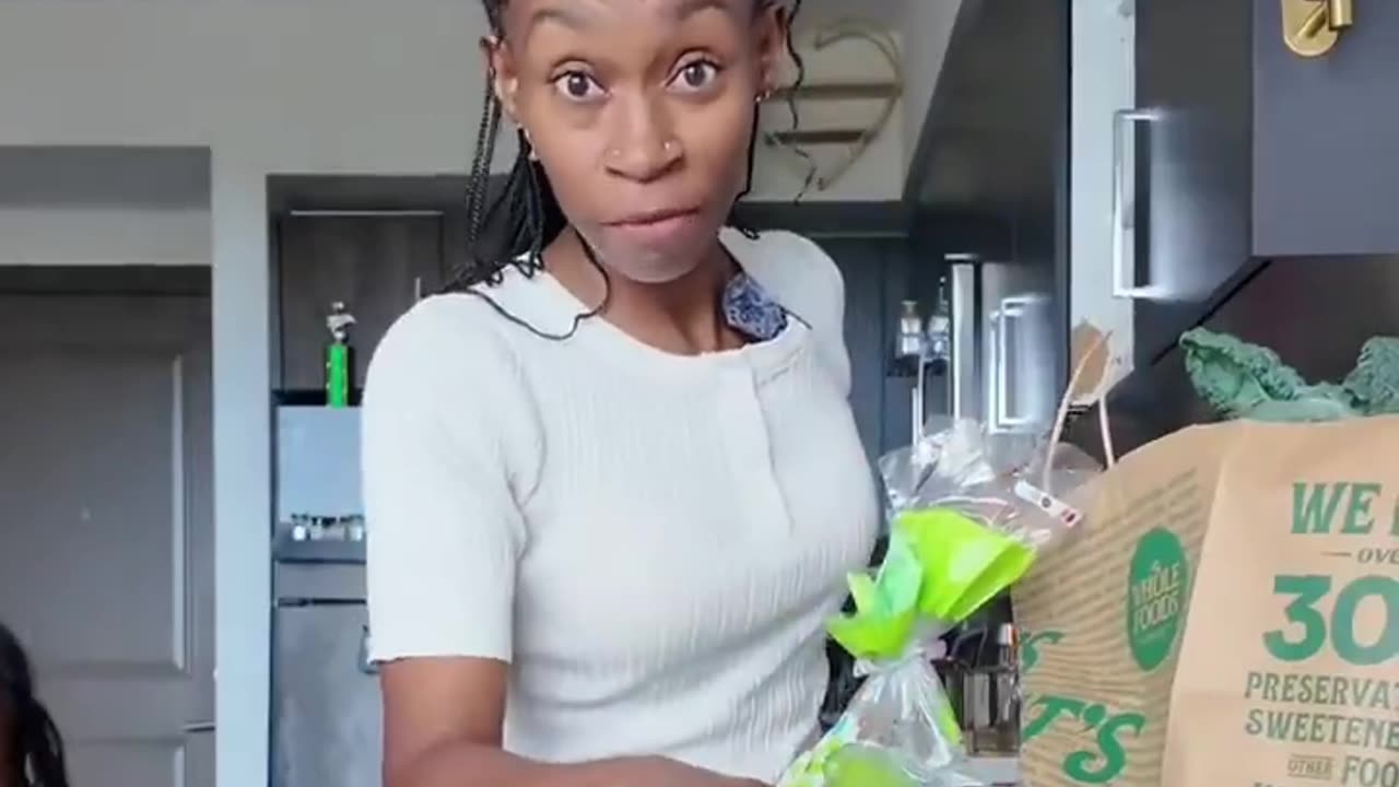 She has 8 kids from 7 different men and blames Trump because she can’t afford Whole Foods.