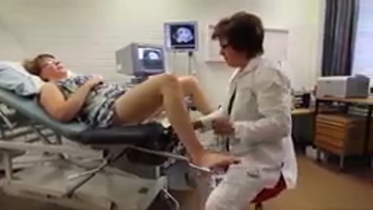 Salli Saddle Chair in Healthcare, Gynecologist | sithealthier.com