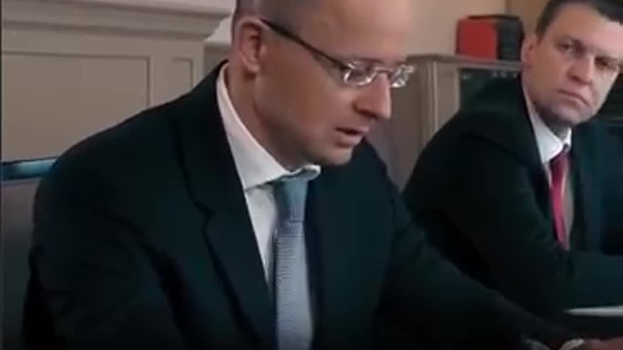 Szarrágó Petike is hazug szarházi