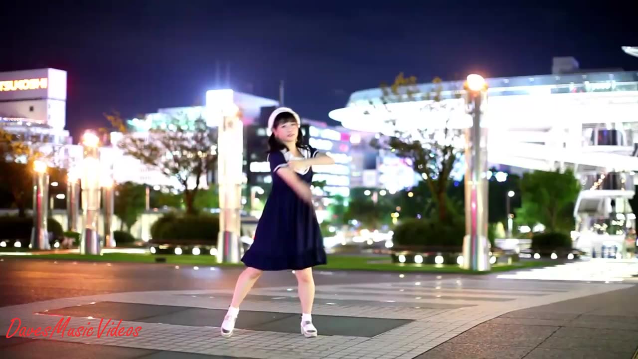 Gloria Gaynor. I Will Survive