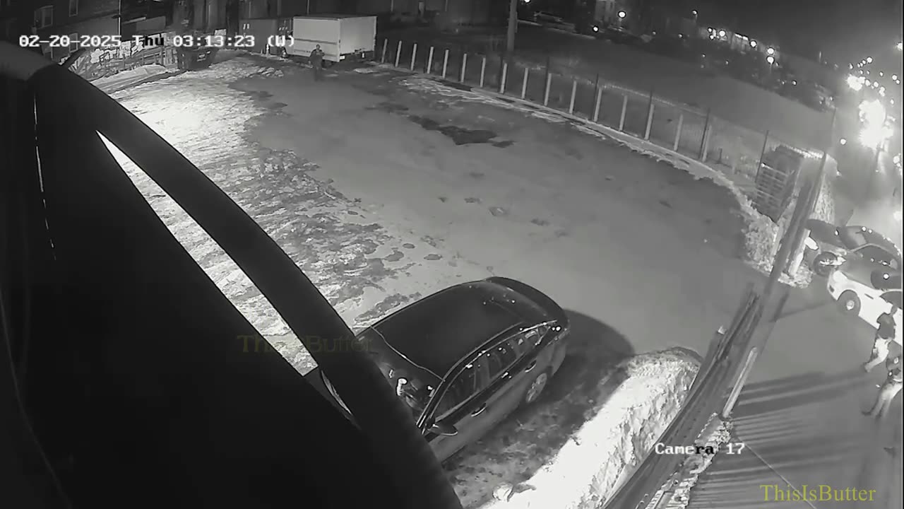 Chicago police release bodycam of an officer accidentally firing his gun during arrest