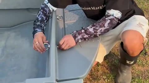 Foldable fishing boat with motor