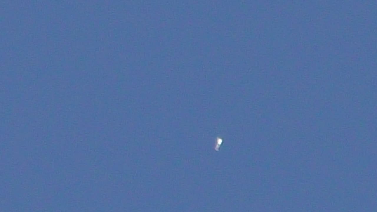 Flying Entity / Humanoid?