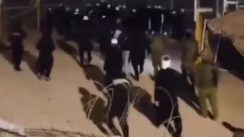 Druze broke through the border fence in the Golan and entered Syria to help their brothers.
