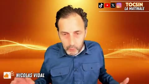 DÉCROCHAGE DES DRAPEAUX - LE DÉBUT DE LA FIN POUR L'UESS