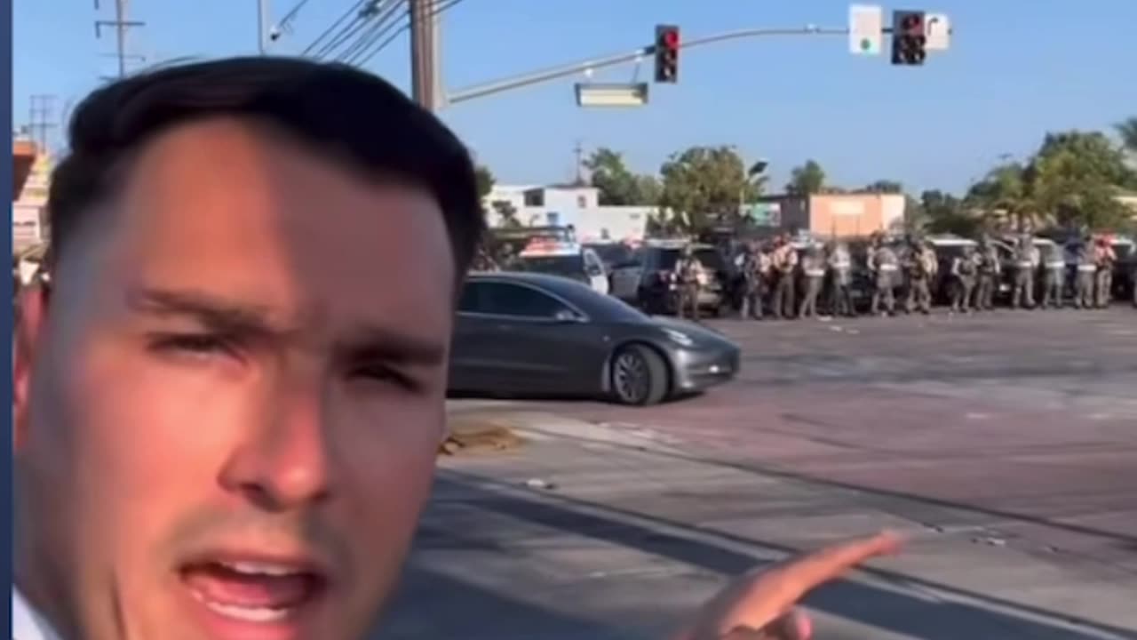 Compton Los Angeles, more breaking news, protests of illegal residence and other supporting them.