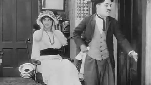 Charlie Chaplin - Shorty