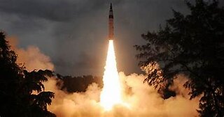 Indian vs Pakistani Nuclear Warning IT'S HAPPENING