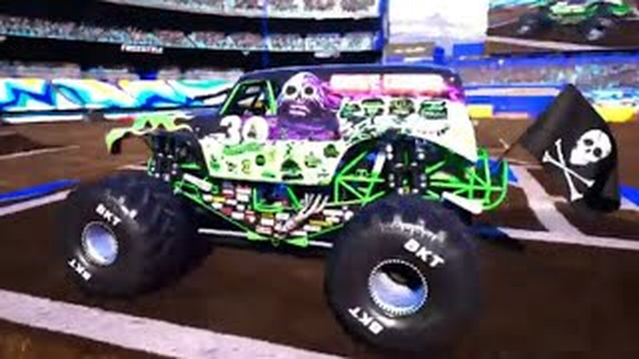 MONSTER JAM SHOWDOWN 24.