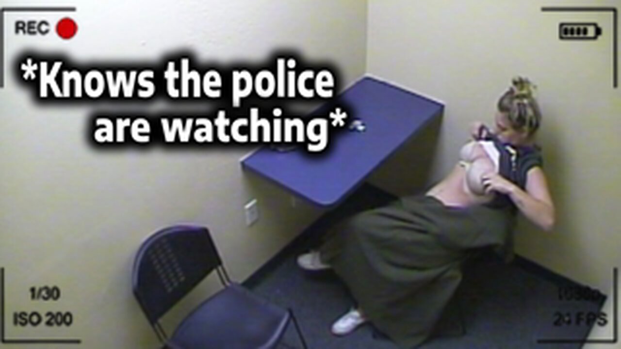 ALEXANDRA THINKS SHE CAN MANIPULATE THE POLICE 👀 [WITH HER RACK]