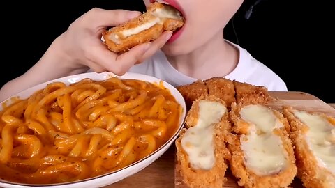 ASMR MUKBANG｜CHEESY CARBO FIRE NOODLES, UDON, CHEESE PORK CUTLET 까르보불닭볶음 우동, 치즈돈까스 EATING SOUNDS 먹방