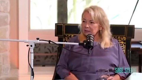 Roseanne Barr tells the Story about the death of her Sister after she took the Booster