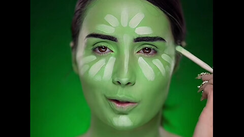 “This Makeup Trend Will Blow Your Mind! | Like & Share the Magic!”😉
