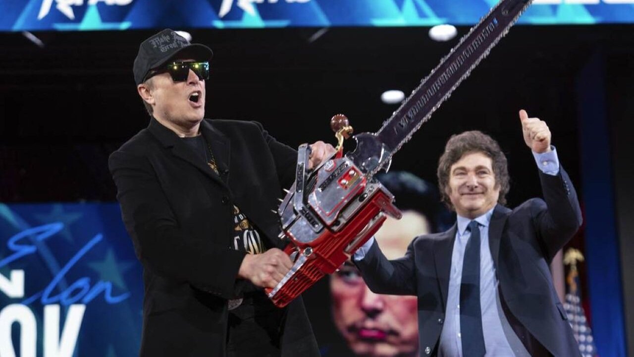 Musk Training DOGE's Sights On 'Strangely Wealthy' Members Of Congress…'How'd They Get $20 Million?'