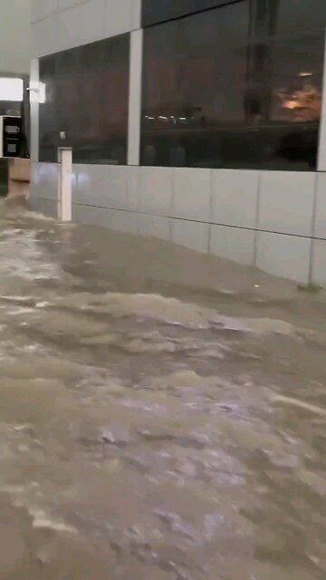 Flooding in Dubai, UAE early this morning.