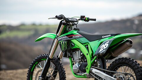 2025 Kawasaki KX500 – The Ultimate Dirt Bike Returns with Brutal Power!