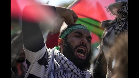 Israel Advocate challenges Muslims on their chant: Strike the neck of unbelievers