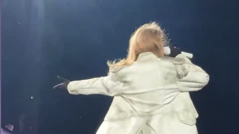 Taylor swift - the smallest man to ever live ( the eras tour London night 6)