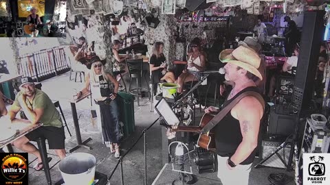 LIVE Music Everyday!