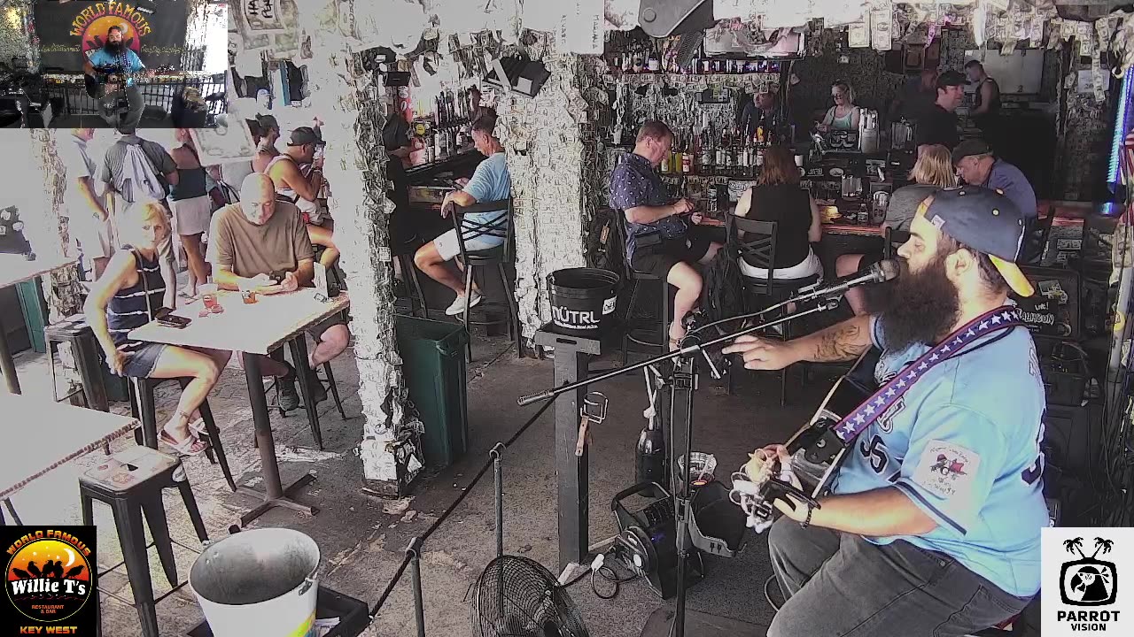 LIVE Music Everyday!